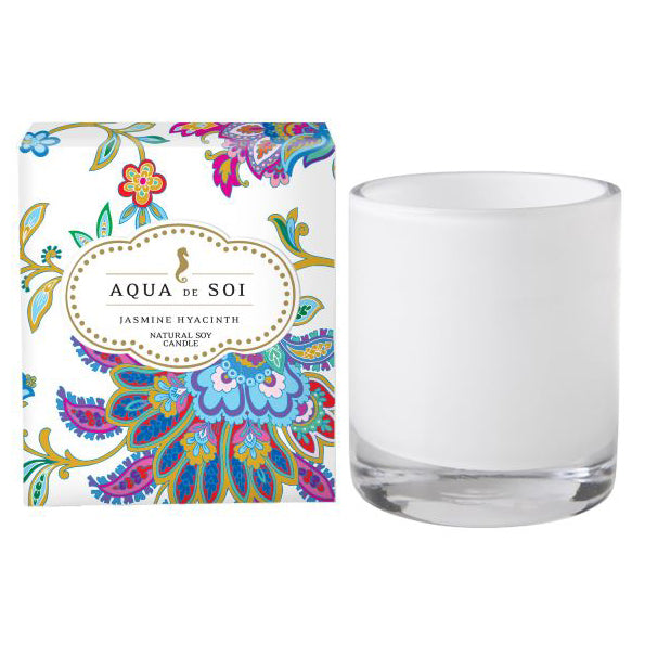 KAAARS.NL - The SOi Company -%product_title - 19.95 - Aqua de Soi met de heerlijke geuren van jasmijn en hyacinth gecombineerd met witte orchidee. Haal de lente in huis met deze goed geurende kaars.